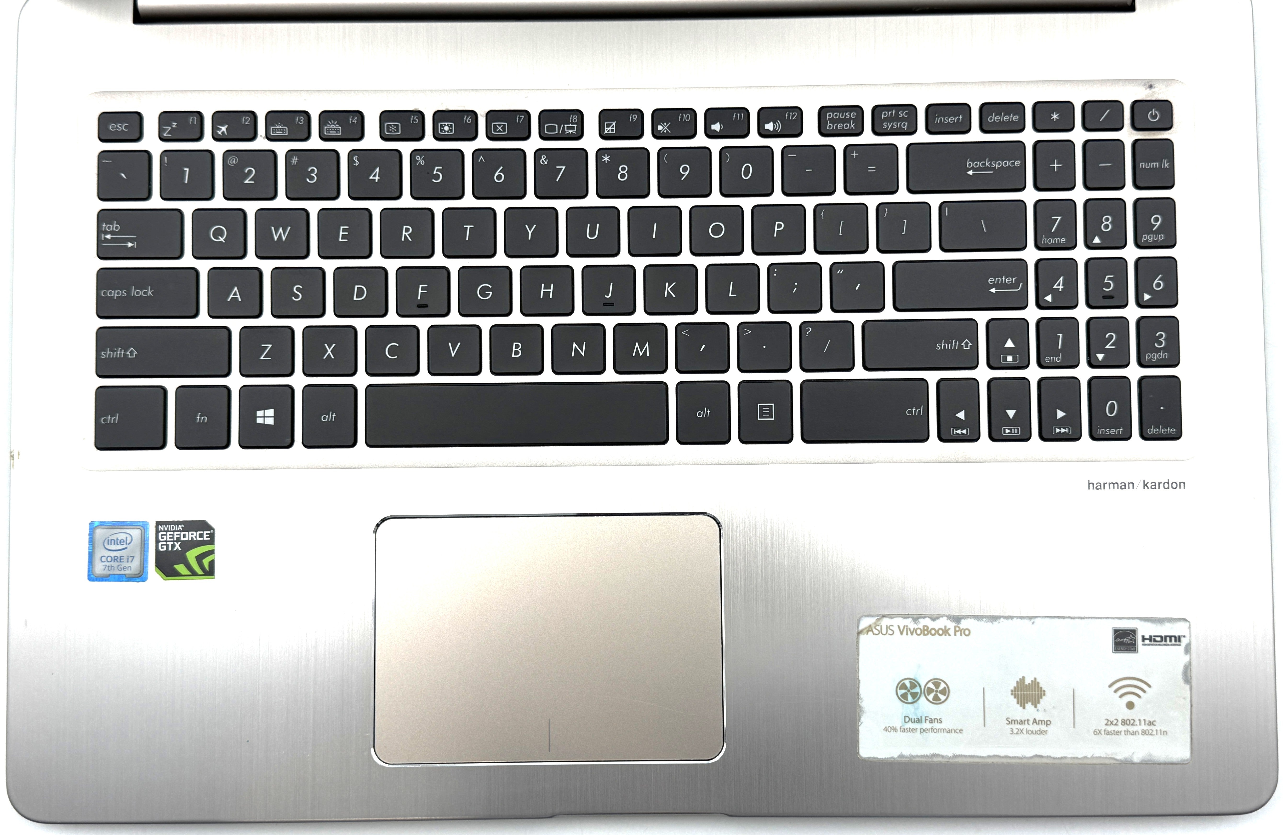 Asus VivoBook Pro X580VD - FHD - i7-7700H - 16GB RAM - GTX 1050 - 1TB HDD / 256GB SSD - Silver