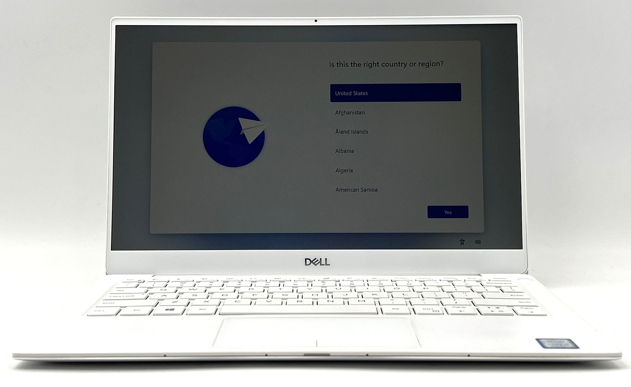 Dell XPS 13 9380 - FHD - i7-8565U - 8GB RAM - 256GB SSD - White