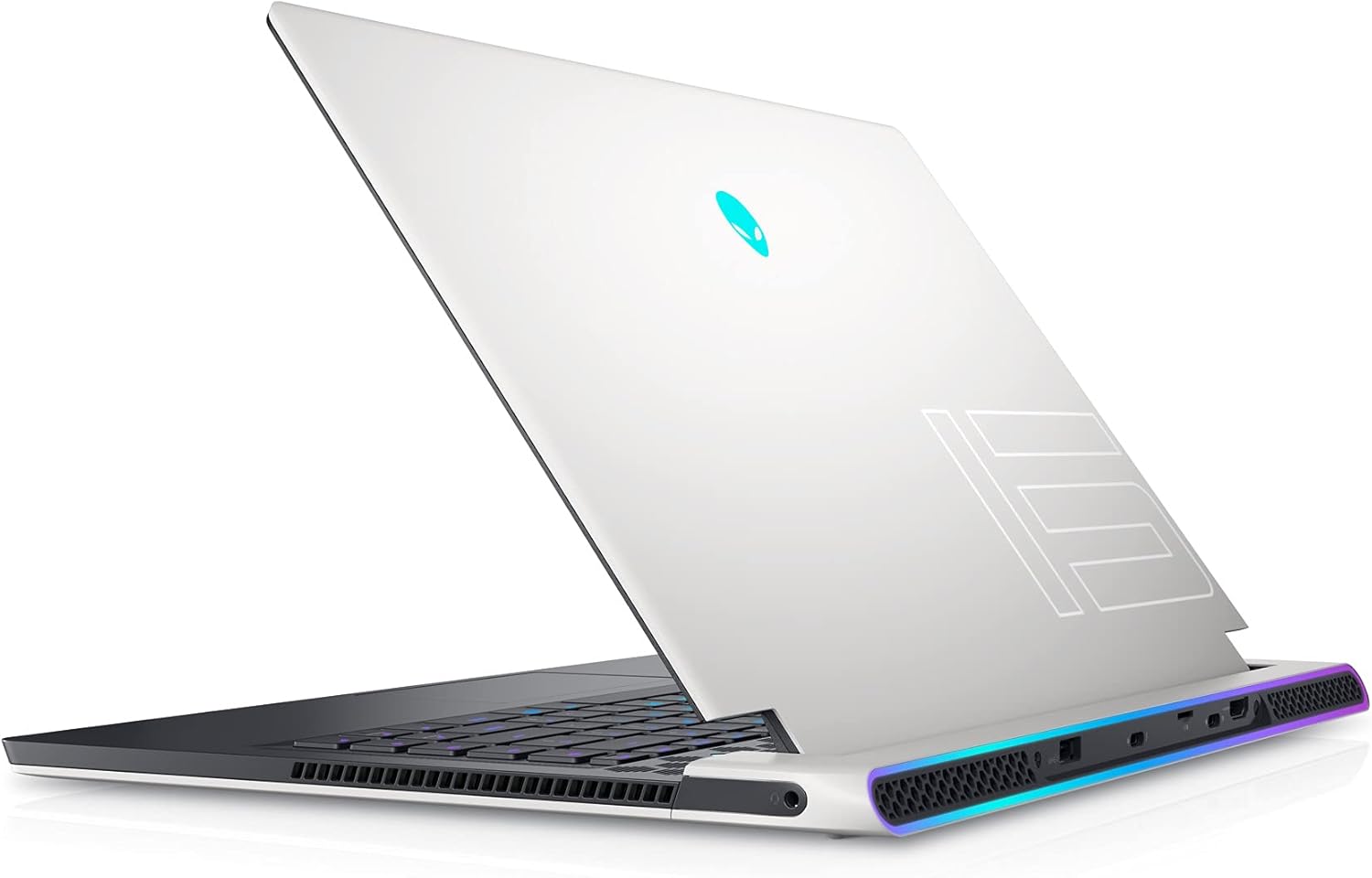 Alienware X15 R1 - FHD - i7-11800H - 32GB RAM - RTX 3070 - 1TB SSD - Lunar Light