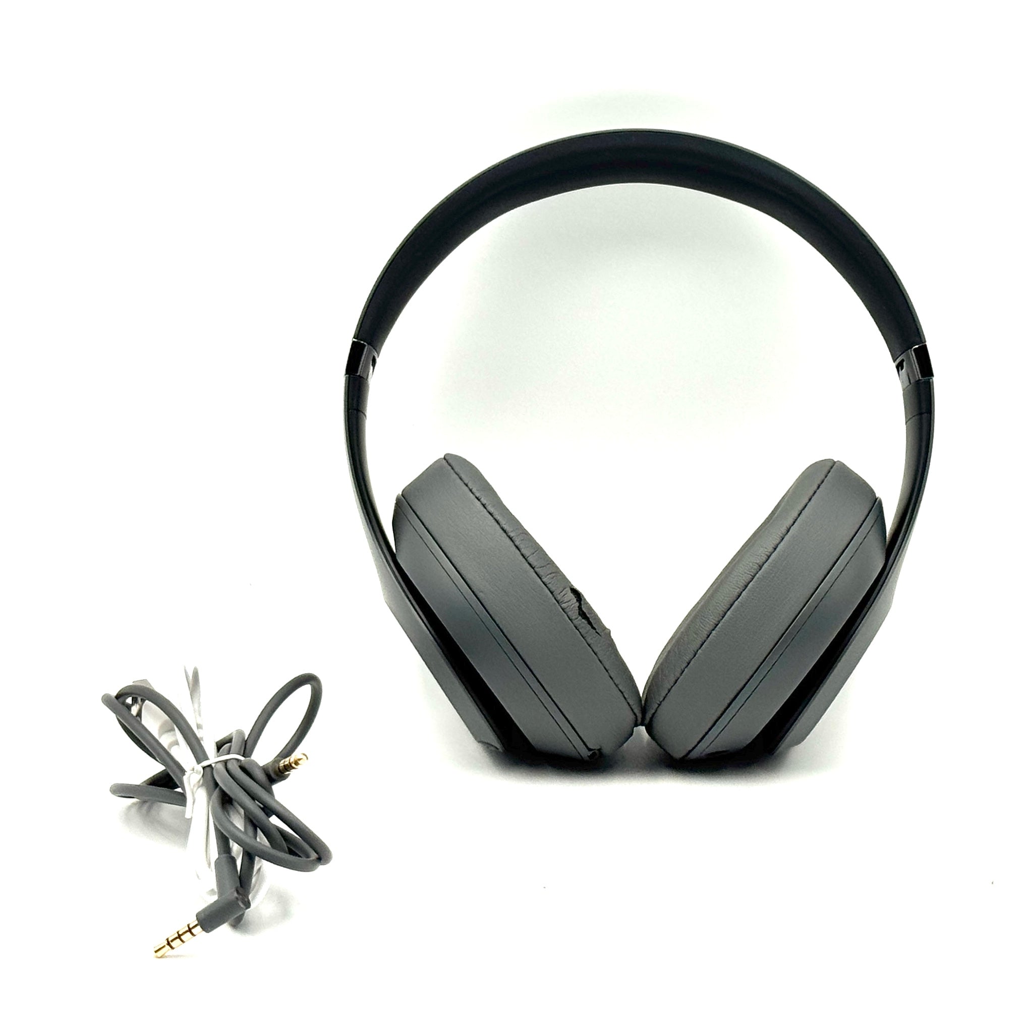 Beats by Dr. Dre Studio3 Wireless Headphones - Gray - MTQY2LL/A - NO CASE