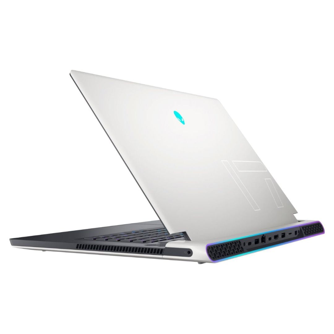 Alienware - x17 R1 17.3 FHD Gaming Laptop - Intel Core i7-11800H - 16GB RAM - RTX 3070 - 1TB SSD