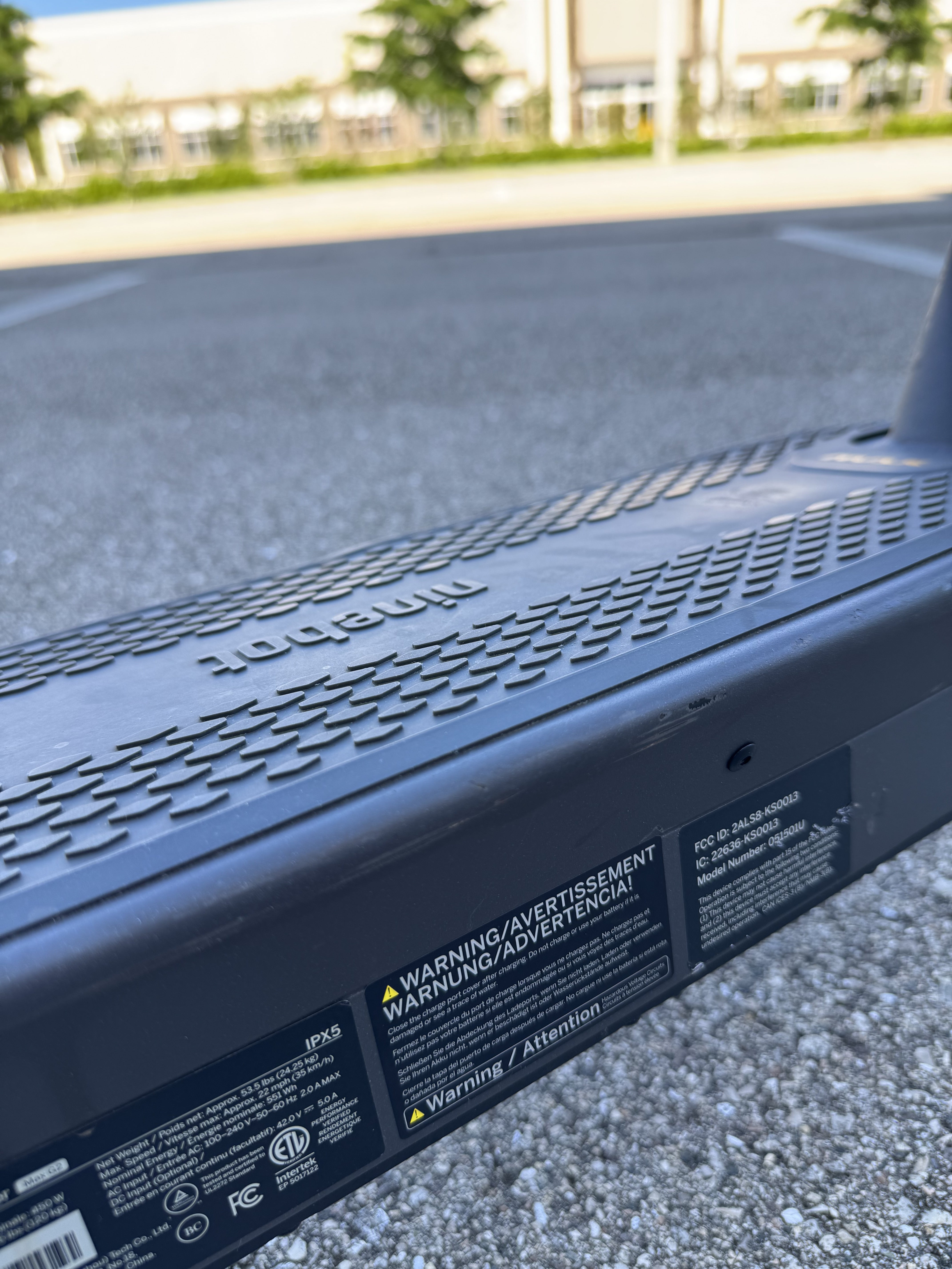 Segway - Max G2 Electric Kick Scooter Foldable w/ 43 Mile Range and 22 MPH Max Speed - Black - AA.05.15.01.0002